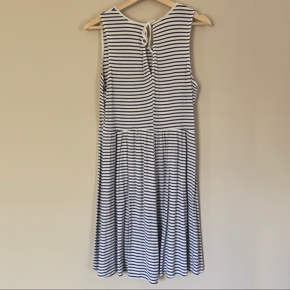 Old Navy Striped Summer Dress Fit & Flare - Picture 4 of 5